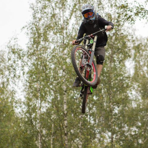 Rowery enduro na zamówienie – sięgnij po najwyższą jakość!